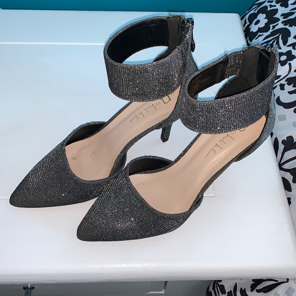 Dress shoes size 6